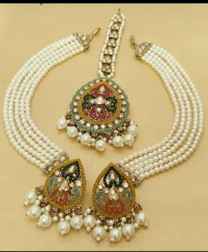 jhumka with white pearls